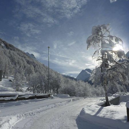 Apartments Arcadia Saas-Fee Exterior photo